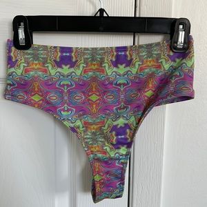 IHeartRaves high waisted bottoms